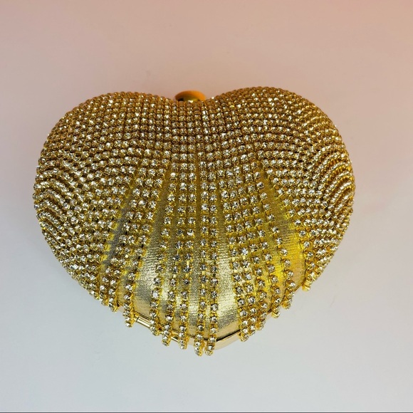 NEW TRENDY GOLD FRINGE RHINESTONE HEART CLUTCH HANDBAG GOLD CHAIN STRAP - Picture 6 of 6